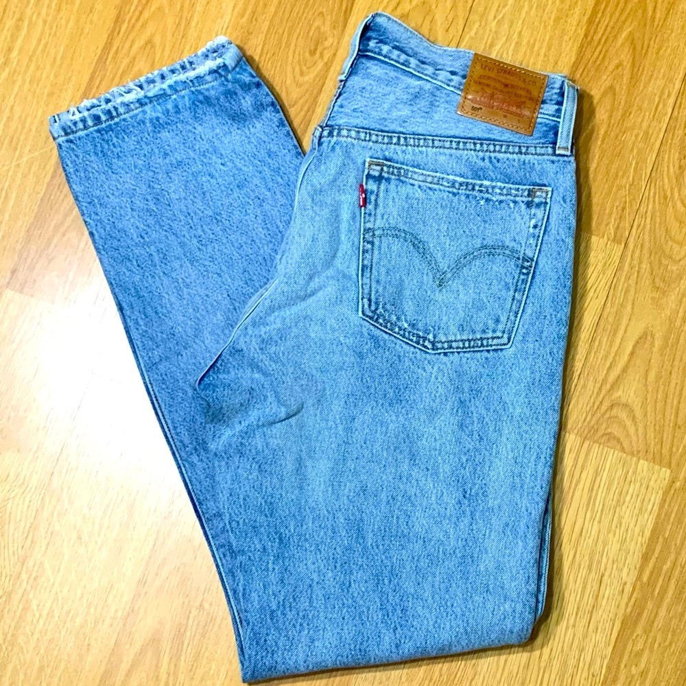NWT Levi’s 501 Jeans - 31x32